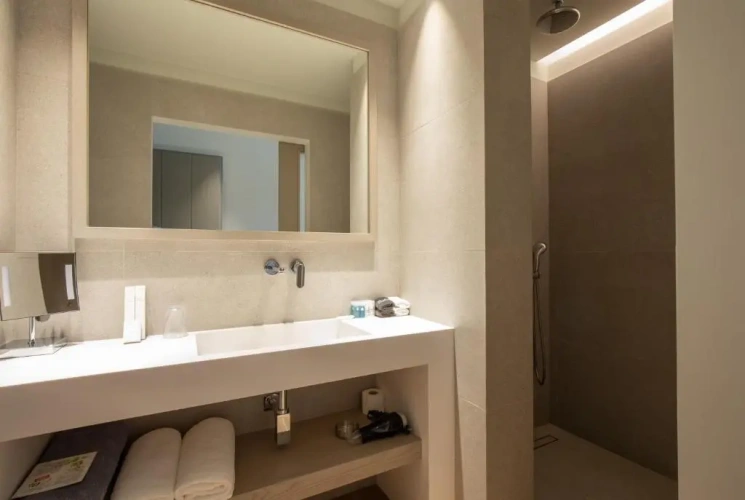Deluxe Double room with balcony and with sea view