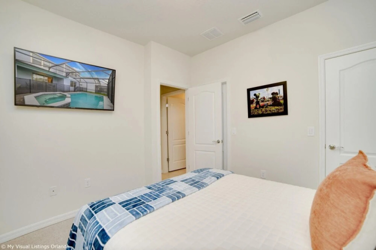 Resort Community and Private Pool 2481