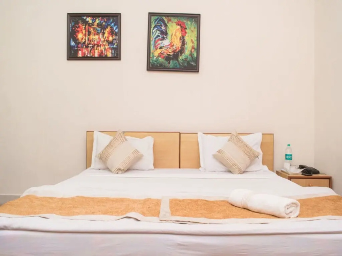 OYO 6477 Guest Accomodation FE 173