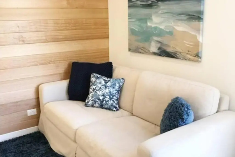 Dolphin Shores