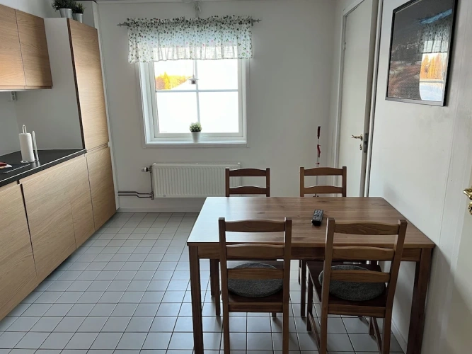 2 Bedrooms Apartment
