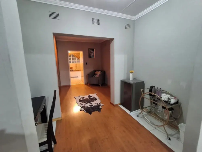 118 Bayley Street