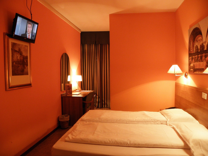 Hotel Corona