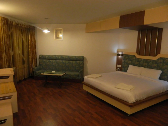 Poppys Pleasant Stay