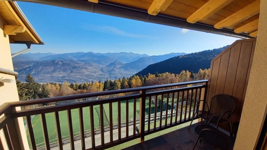 Standard Double room with balcony and with mountain view