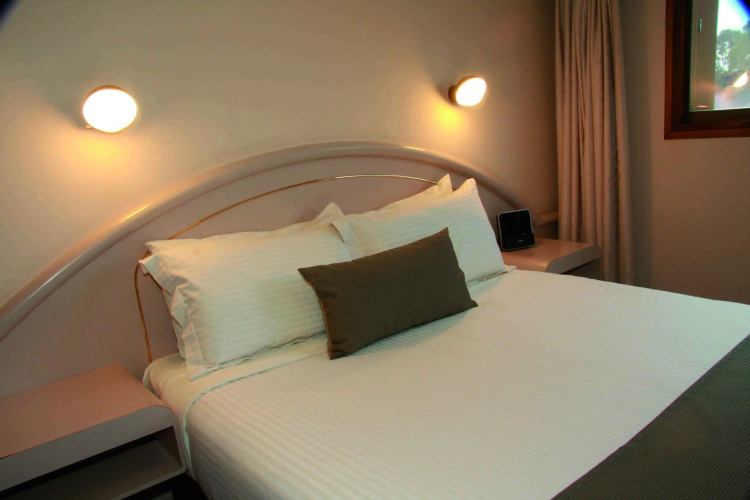 Mantra Meridien Adelaide
