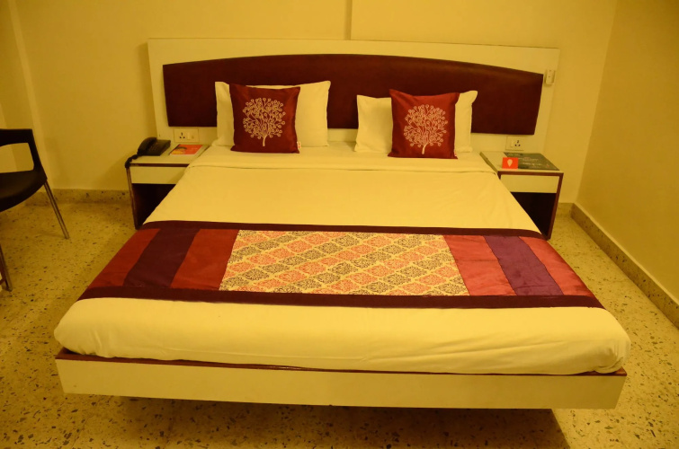 OYO 4104 Surya Villa