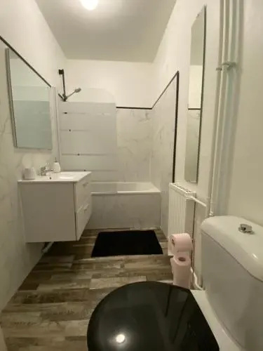 Bel Appartement Avec Parking Gratuit