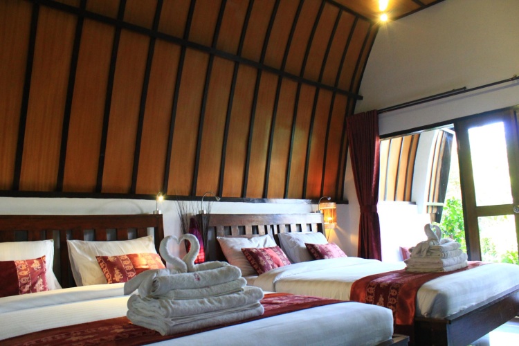 Standard Quadruple Family room