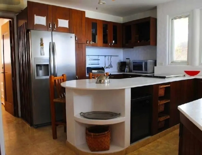 4 Bedrooms Family Villa beachfront