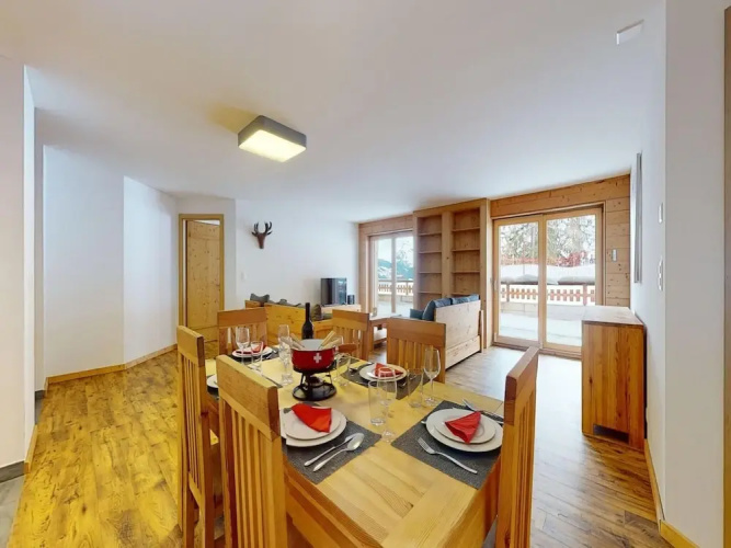 Apartment With Comfortable Arrangements