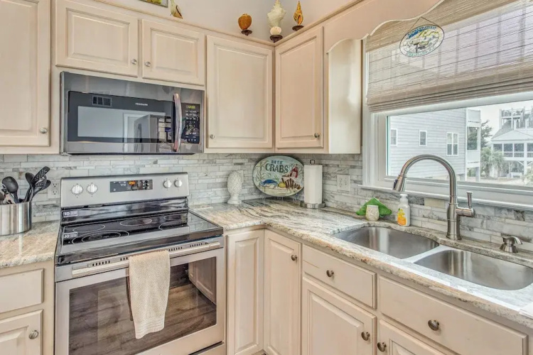 Walk to Ocean: Sunset Beach House w/ 3-level Deck!
