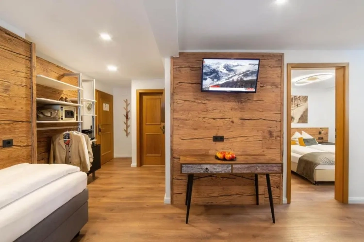 1 Bedroom Double Suite