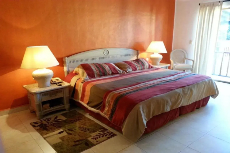 Los Tules Villas del Sol