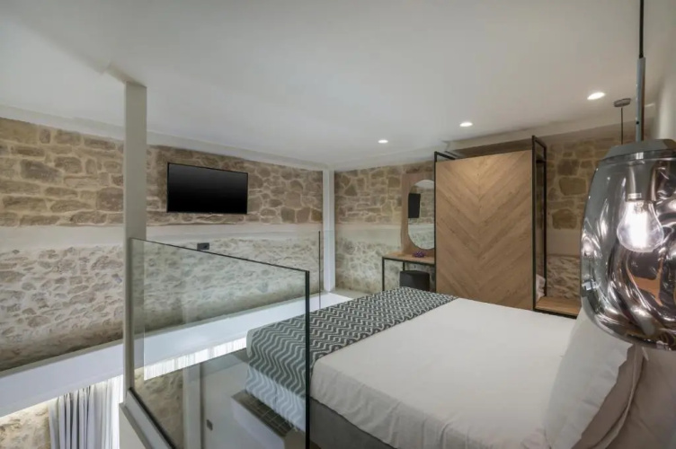 Casa D'Irene Deluxe Hotel