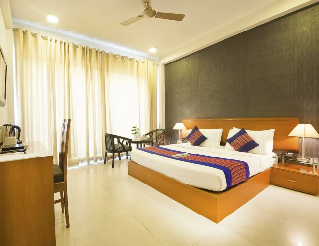 Asian Suites A 585 IFFCO Metro station