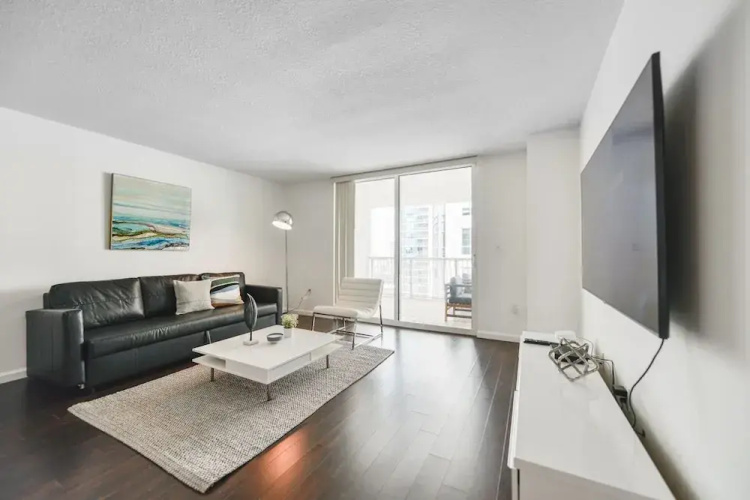 Awesome Condo At Brickell W Free Parking