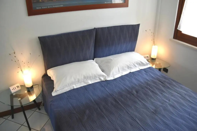 Beach-front boutique apartment Lido 113