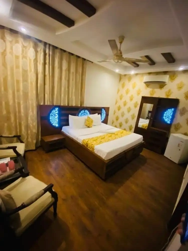 Economy room