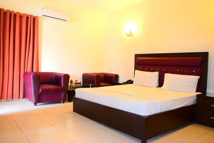Clifton Inn Guest House