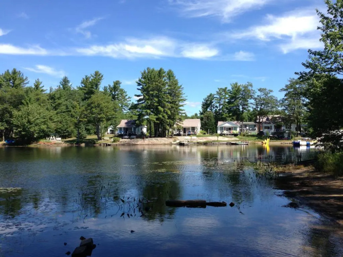 Pine Grove Cottages