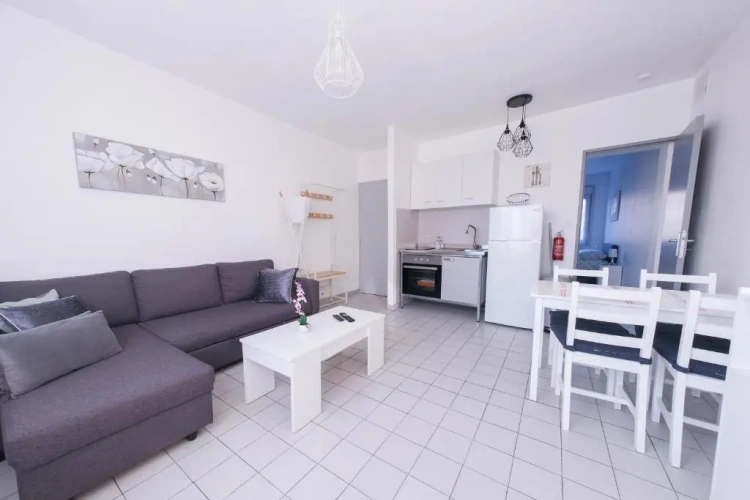 1 Bedroom Double Apartment