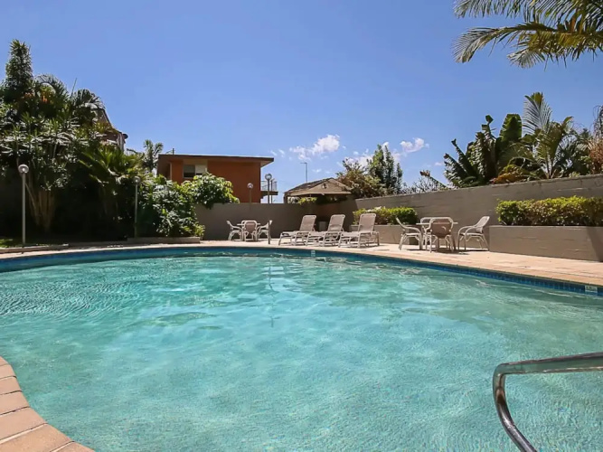 Spacious 2 Bedroom Apartment With Panoramic Views