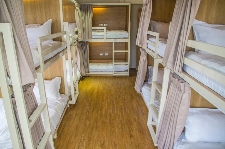 Paper Plane Hostel