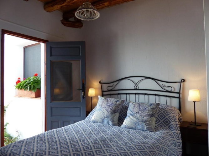 Standard Single room with garden view