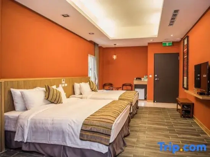 Double Suite