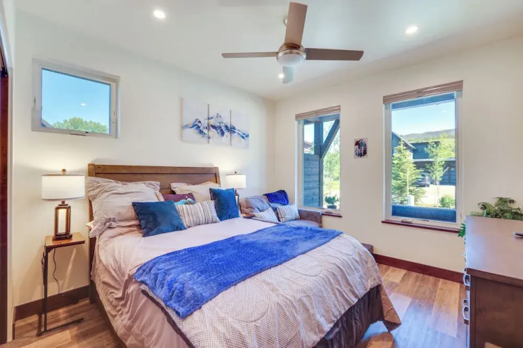 Hike, Ski, Golf, & Fish: Silverthorne Townhome!