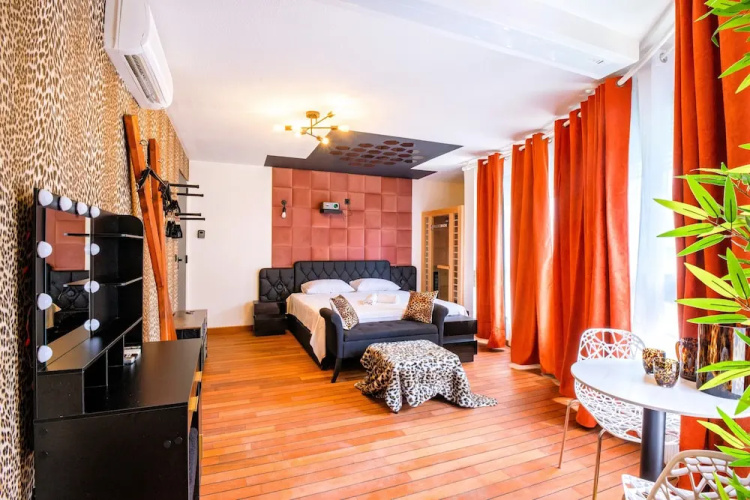 Cristalys Loveroom & Spa - Montpellier