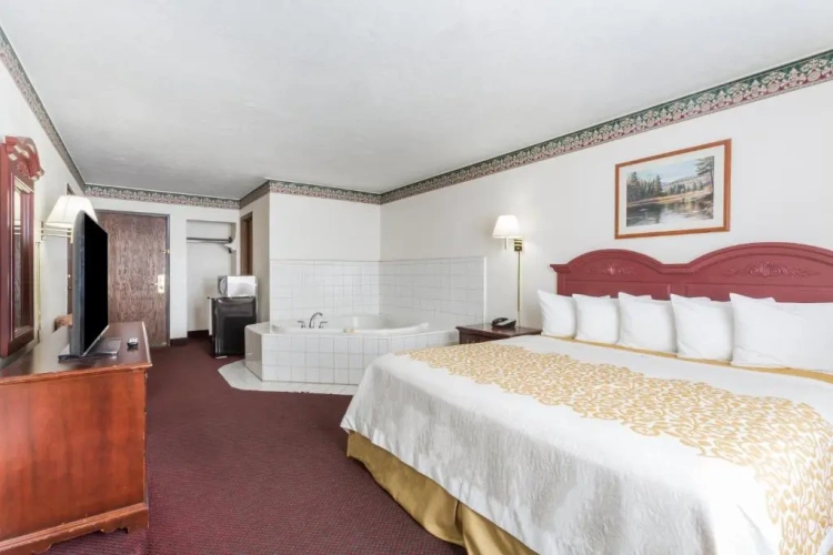 Deluxe Double Suite