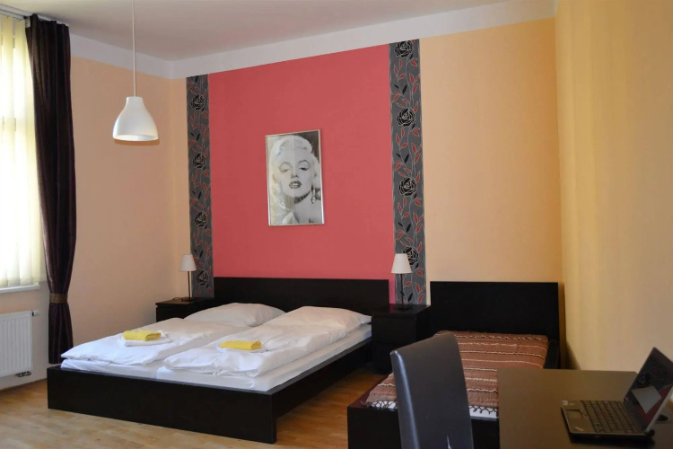 Melantrich Apartments