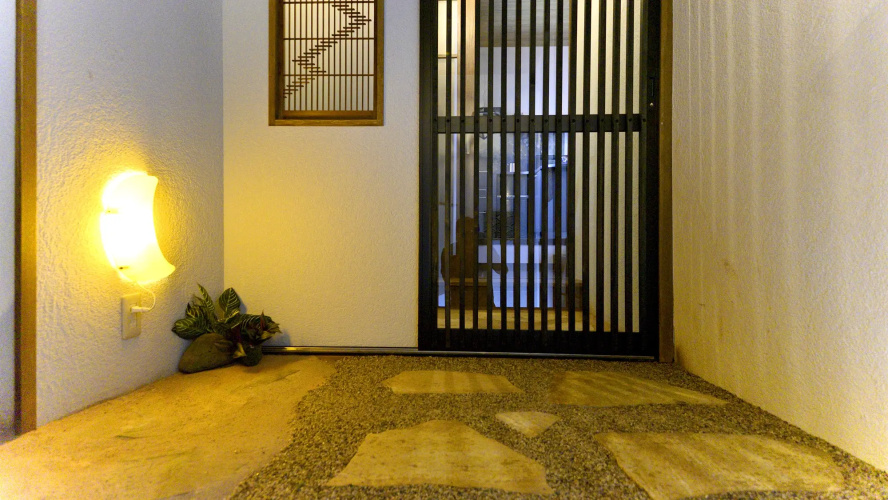 Nishichayagai Muu House Hotel