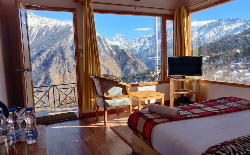 Premier room