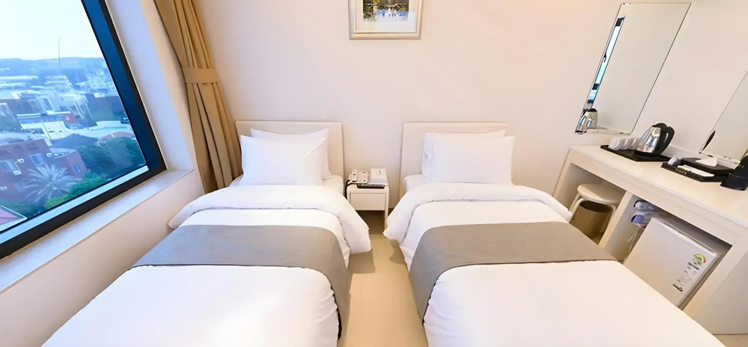 Rezion Tourist Hotel