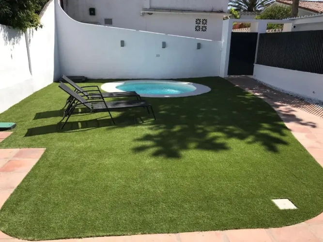 2 Bedrooms Cottage