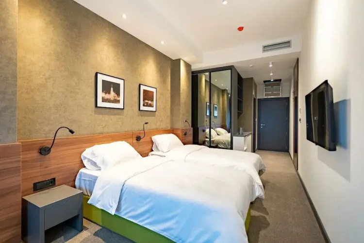 Hotel Element