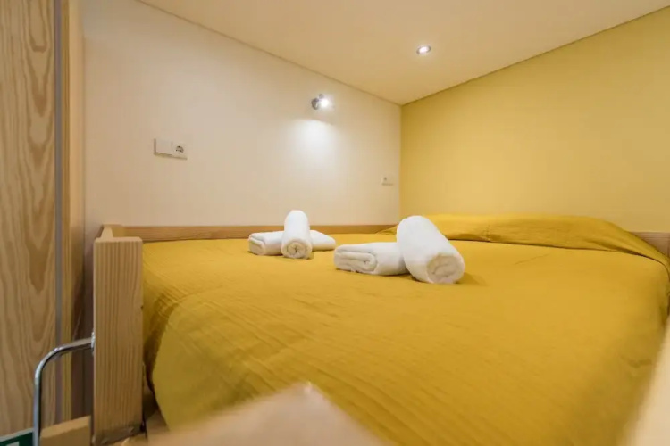 731 Costa Cabral Metro Residence