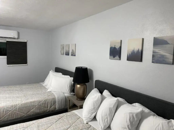 Veda Inn & Cottages