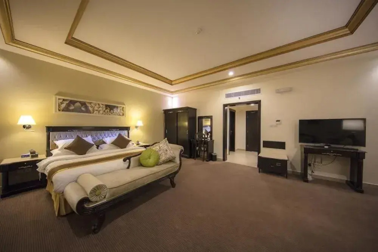 Levant Hotel