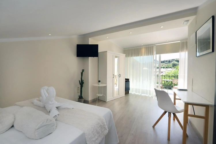 Nasilvana Hotel