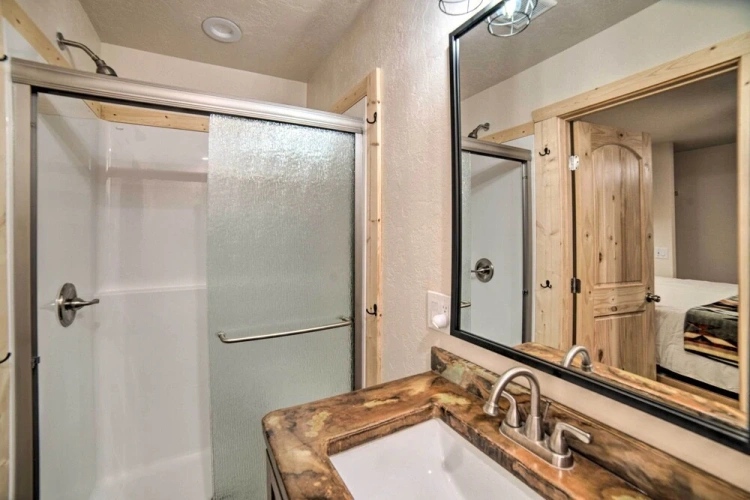 3 Bedrooms Cottage