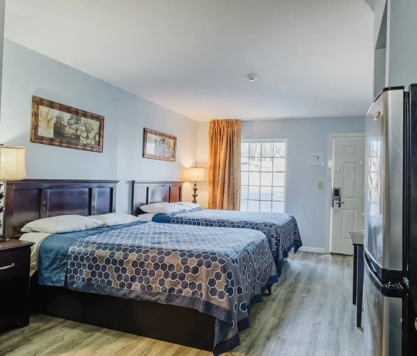 Economy Quadruple room