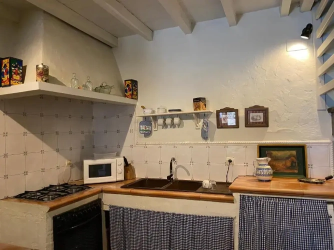 3 Bedrooms Cottage