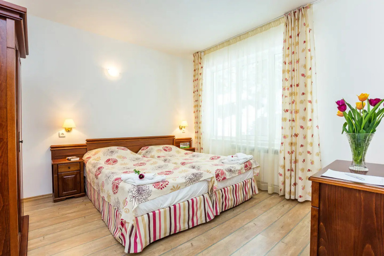 Stream Resort