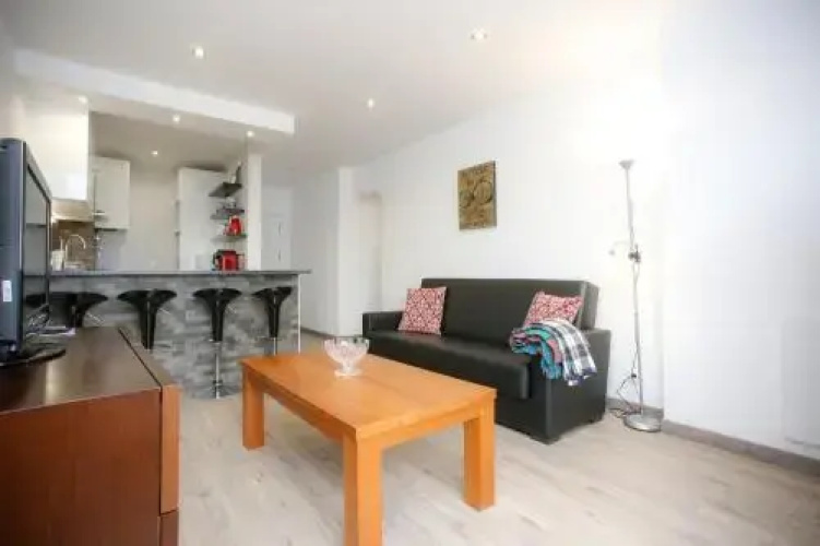 Top Floor Apartment