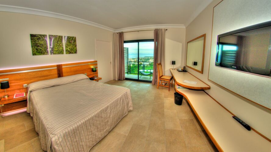 Hotel BellepierreOver view