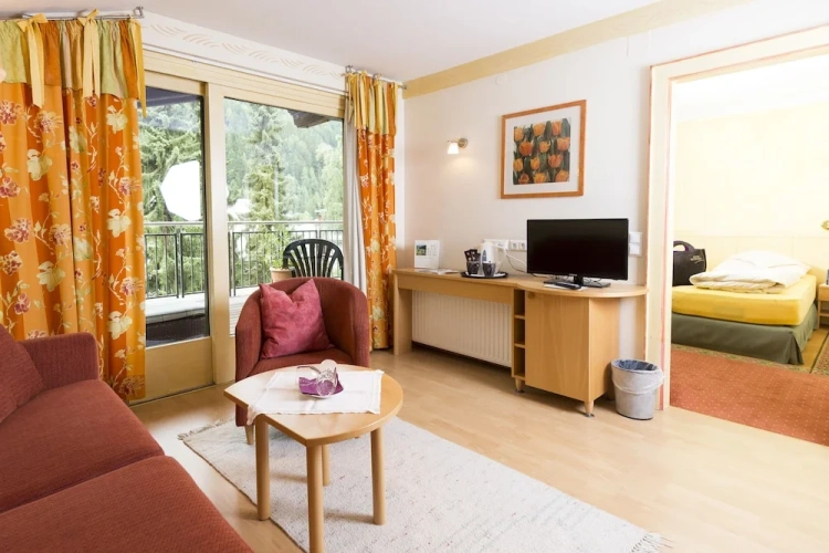 Family Suite with balcony and with mountain view